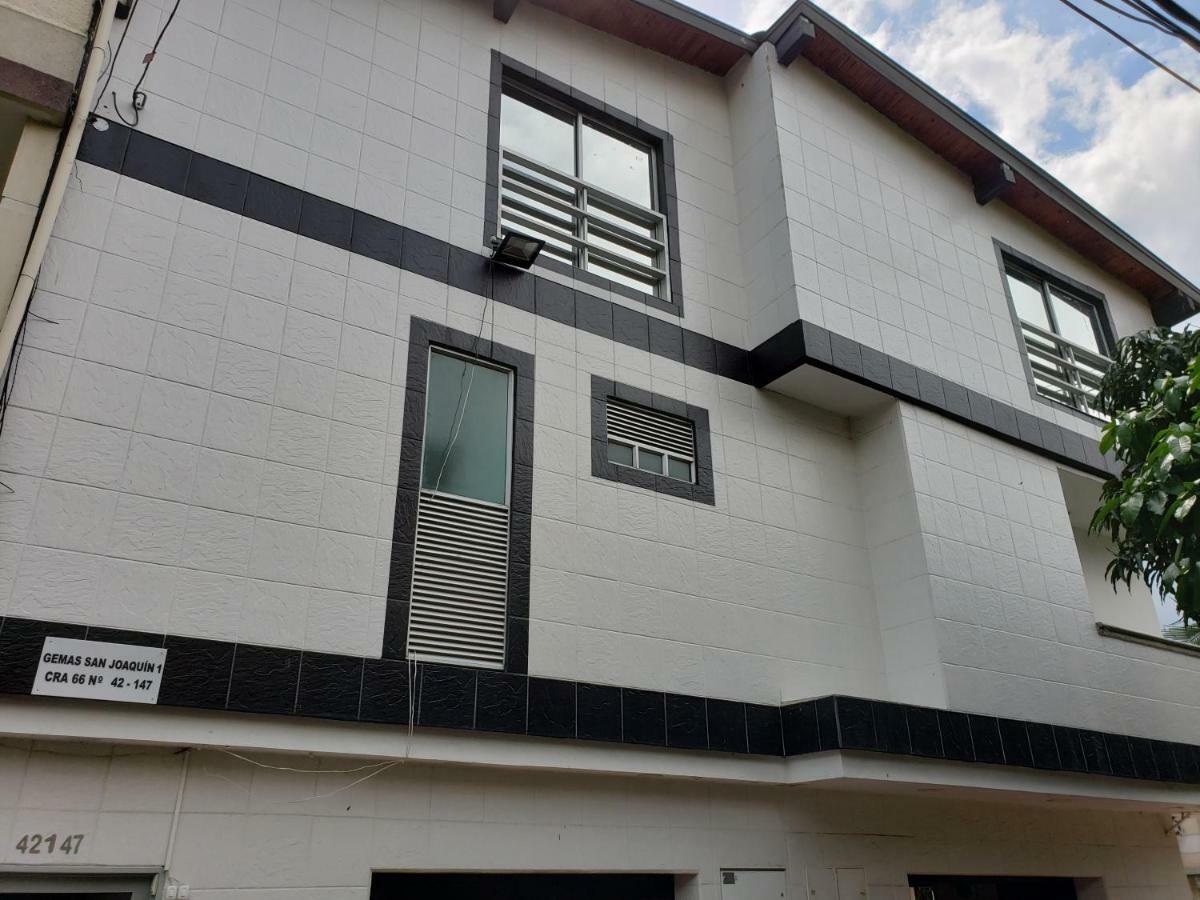 Gemas San Joaquin 1 Hotel Medellín Exterior foto